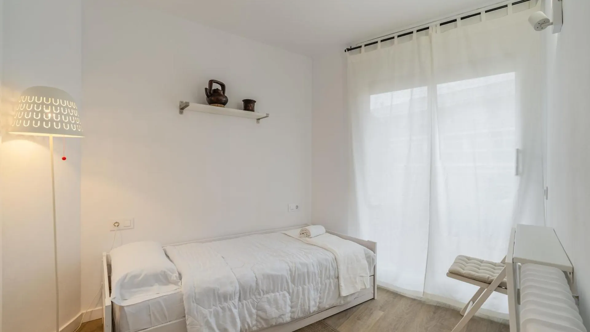 Apartamento con dos grandes terrazas Gerona 0*,  España